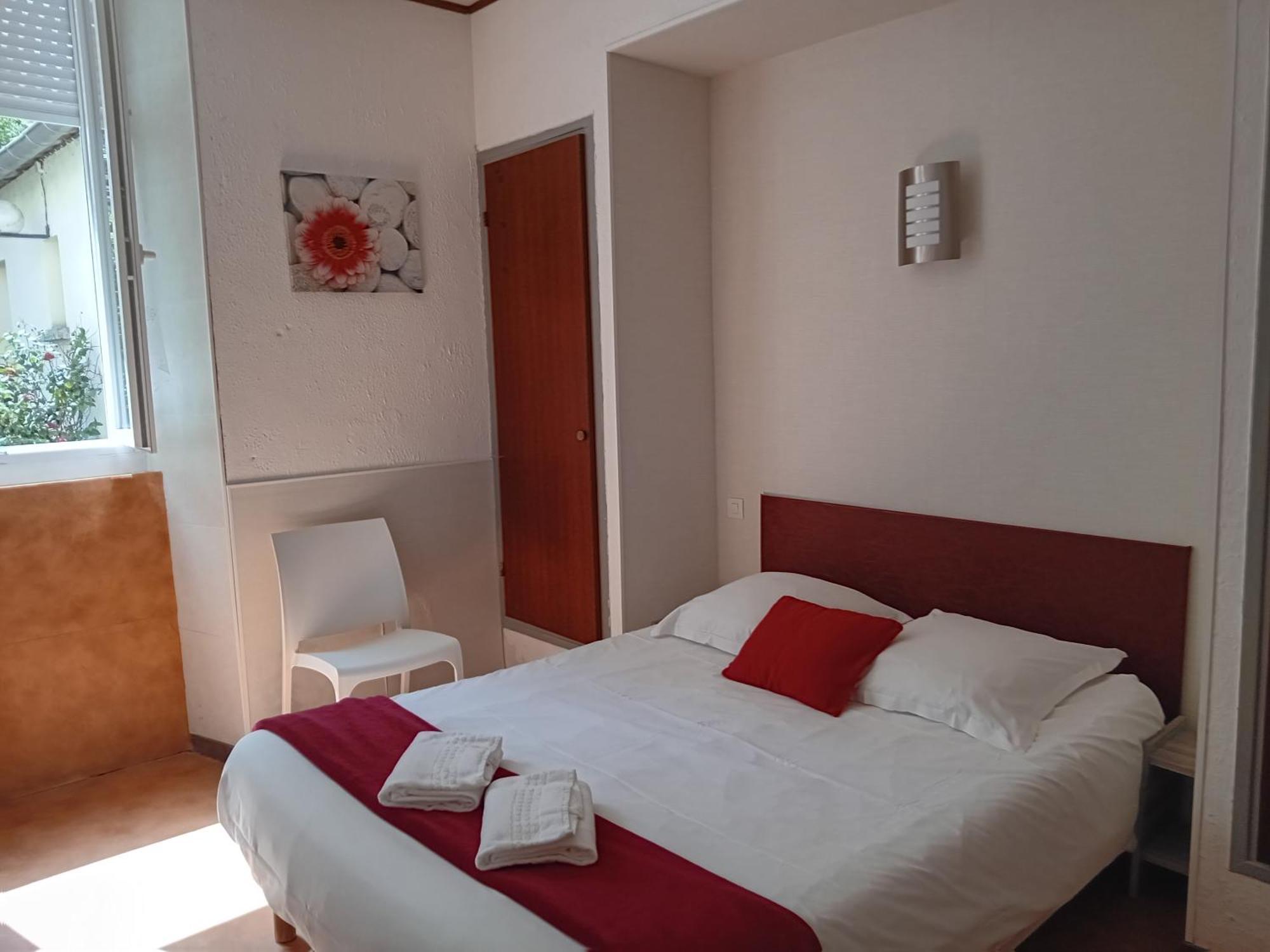 Hotel La Gravenne Thueyts Zimmer foto