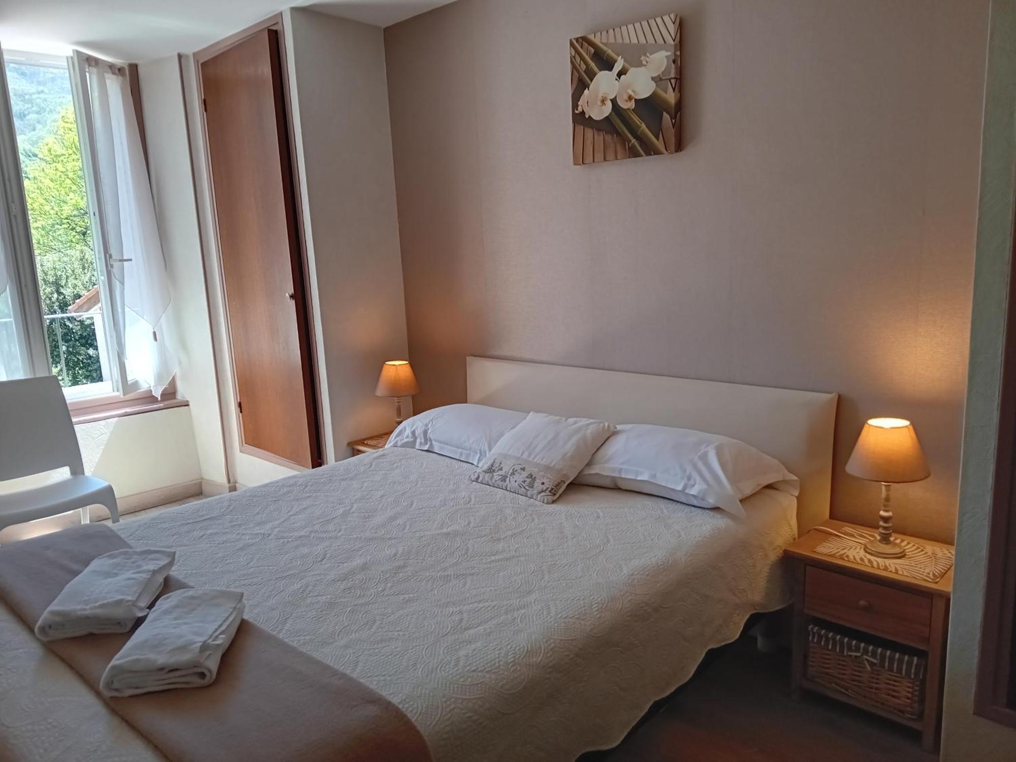 Hotel La Gravenne Thueyts Zimmer foto